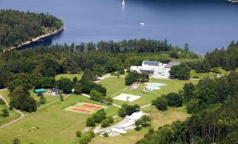 Vilas & Wellness Resort Orlík - Housity