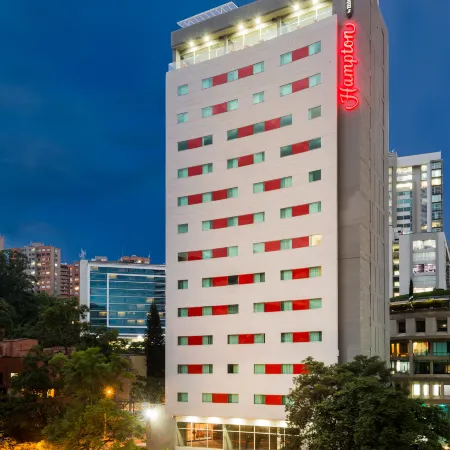 Hampton by Hilton Medellin