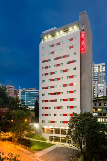 Hampton by Hilton Medellin