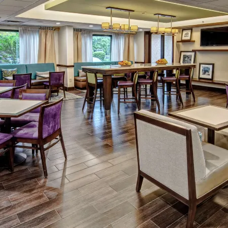 Hampton Inn Dumfries