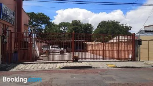 拉西埃斯特酒店