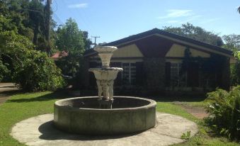 Mountain Woods Inn Olongapo