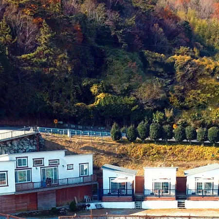 Namhae Eunbit Bada Pension