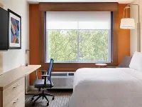 Holiday Inn Express & Suites LITTLE ROCK DOWNTOWN by IHG Hotels near Arkansas State Capitol