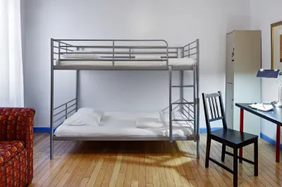 Central Park West Hostel Hotel a 