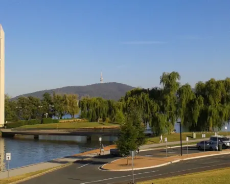 Crowne Plaza CANBERRA by IHG โรงแรมในแคนเบอร์รา