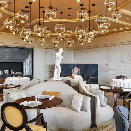 Royal Champagne Hotel & Spa
