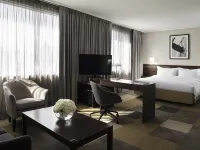 Pullman Santiago El Bosque Hotels in Las Condes