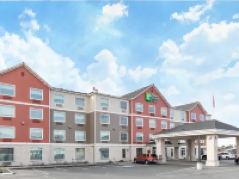 Holiday Inn Express & Suites SEASIDE-CONVENTION CENTER by IHG Ξενοδοχεία στην πόλη Seaside
