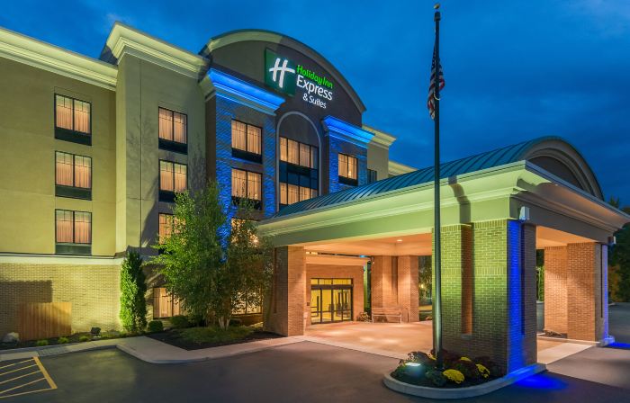Holiday Inn Express & Suites ROCHESTER WEBSTER by IHG