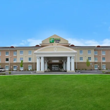 Holiday Inn Express & Suites UTICA by IHG
