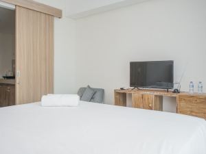 Nice and Homey Studio at Bintaro Embarcadero Apartment