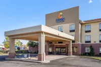 Comfort Inn & Suites Atoka-Millington Hotels in Millington