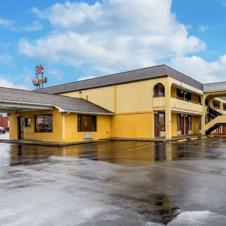 Econo Lodge