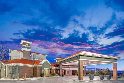 La Quinta Inns & Suites by Wyndham Orem University Pwy/Provo Hotels in Vineyard