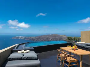 Popular Hotels with Villas in Greece