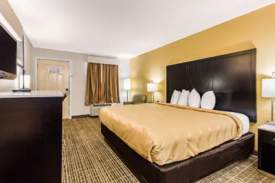 Quality Inn Trussville I-59 Exit 141 Hotels in Moody