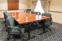 Baymont by Wyndham Waterford/Burlington WI Hotels in Raymond