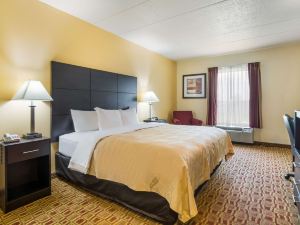 Quality Inn & Suites-Sellersburg