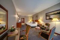 Royal Ascot Hotel - Bares