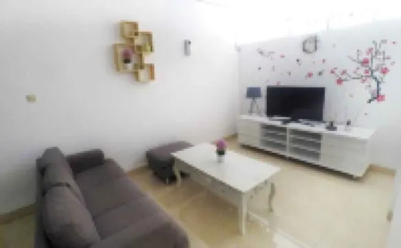 Simply Homy Guest House Gembiraloka