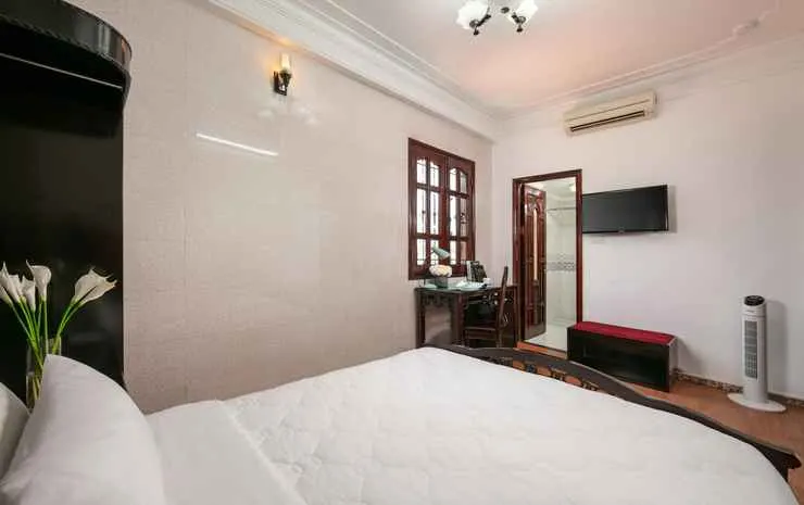 Little Diamond Hotel Rooms Photos