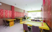 Wisma Rainbow Pekanbaru Hoteles en Senapelan