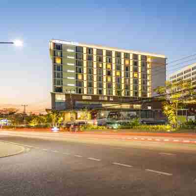 Crowne Plaza Vientiane, an IHG Hotel Hotel Exterior