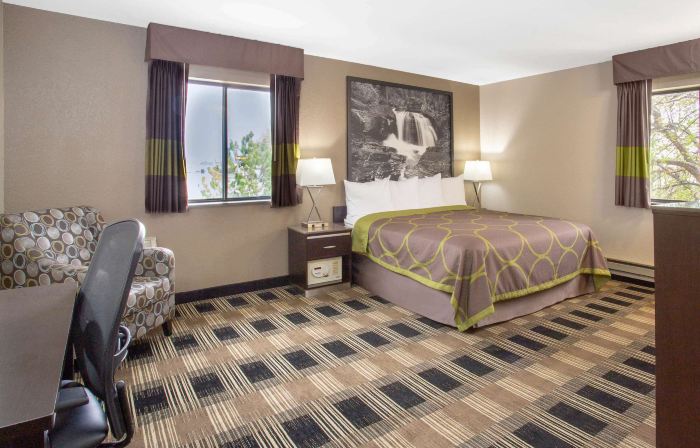 Super 8 by Wyndham Billings