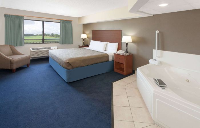 AmericInn by Wyndham Webster City