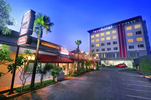 favehotel Sudirman Bojonegoro - parking