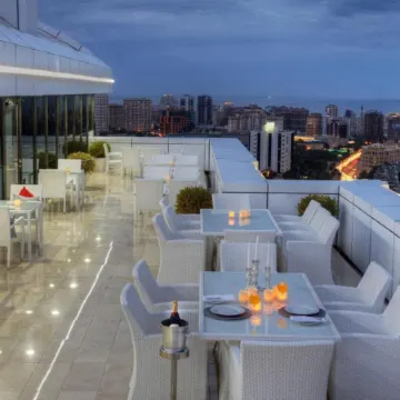 Qafqaz Baku City Hotel & Residences Отели рядом с достопримечательностью «Баладжары»