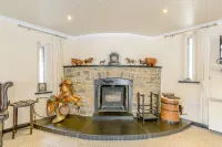 Garden Apartment Hotels in New Quay