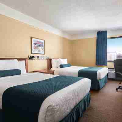 Days Inn & Conference Centre by Wyndham Blainville Rooms