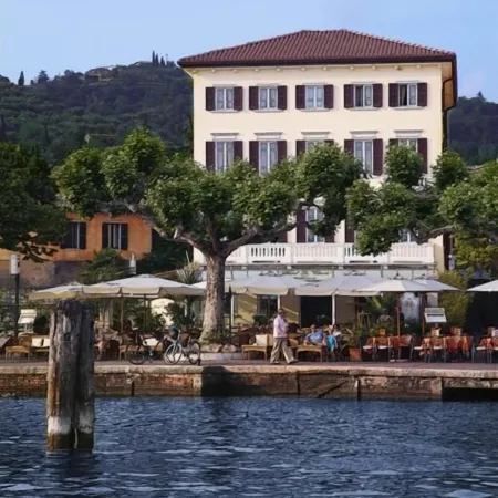 La Vittoria Boutique Hotel Hotels in Garda Town
