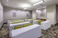 La Quinta Inn & Suites by Wyndham Houston NW Beltway8/Westrd