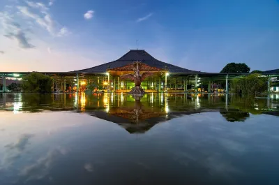 Loji Hotel Solo by Wstay Hotel dekat Masjid Raya Sheikh Zayed Solo Surakarta