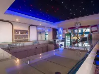 Wahana Inn Singkawang Hotels in Pasiran