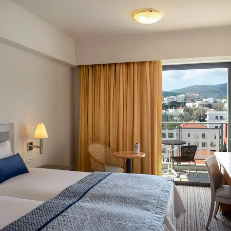 Chios Chandris