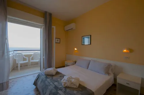Hotel David - con vistas al mar