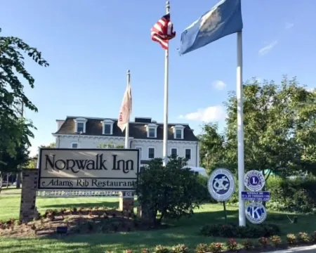 ノーウォーク イン＆カンファレンスセンター ノーウォークのホテル