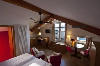 Albergo Milano Hotels near Normen Stern Pittore Art Gallery