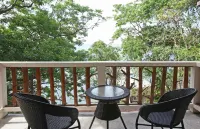 El Galleon Beach Resort - Sea View