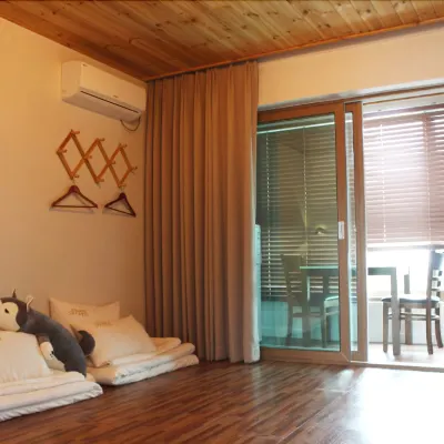 ستارلايت دروبس بينشن Hotels near شاطئ هايوباي