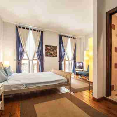 Studio Apartments Centro Storico Via Manno Rooms