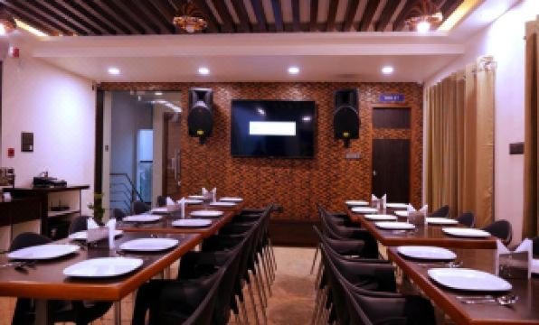 The Ventura Grand Hotel