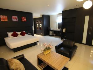 U Style Hotel