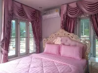 Chateau de Erawan Hotel a Distretto di Si Sawat