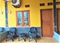Griya Euis Dan Aisha Syariah Hotels in Kibin