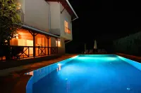 Paradise Town Villa Lisa
